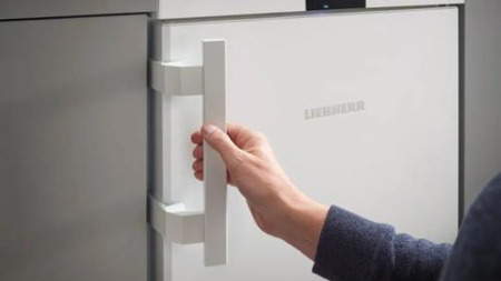 Холодильник компактный Liebherr plus Rci1621-20001 белый